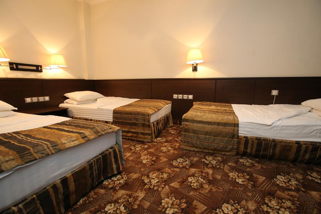 סופיה Hotel & Restaurant The House מראה חיצוני תמונה