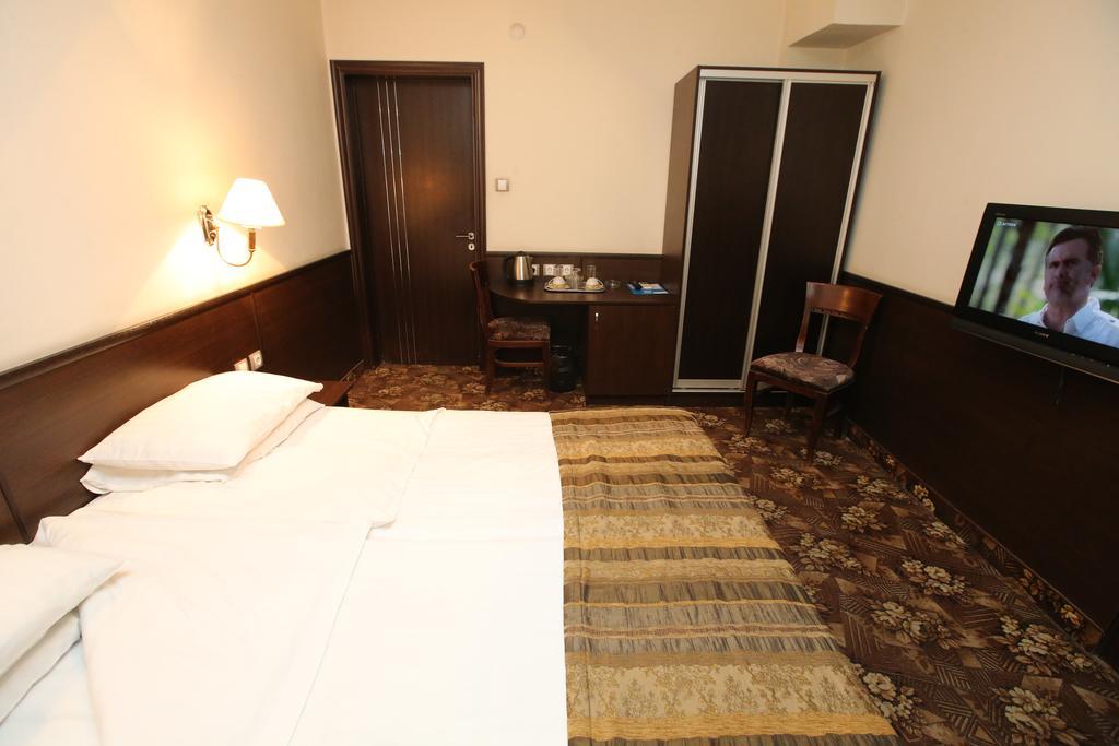 סופיה Hotel & Restaurant The House חדר תמונה